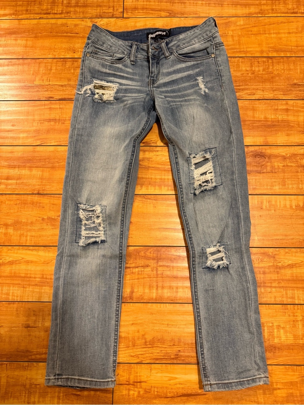 Dollhouse Light Wash Distressed Straight Leg Jeans - Blue